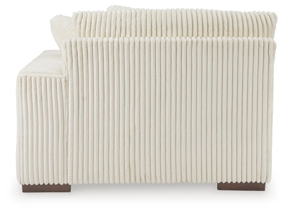 Lindyn Sectional with Chaise