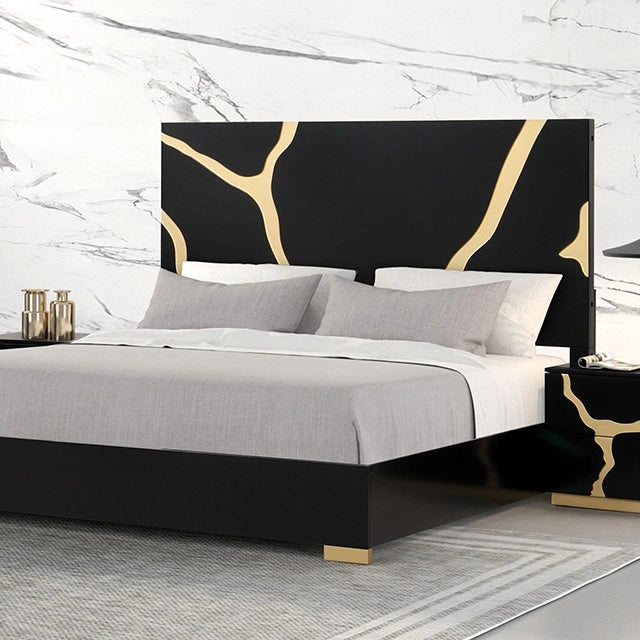 Goldsberg Bed Black & Black/Gold