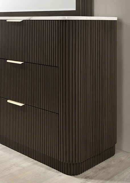 Lantrisant Dresser