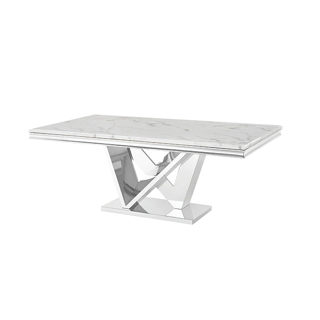 Valdevers Dining Table