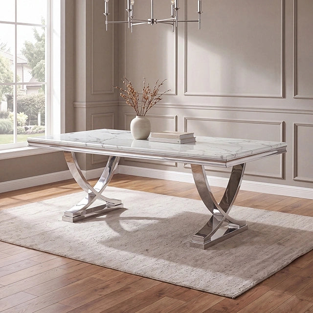 Wadenstil Dining Table