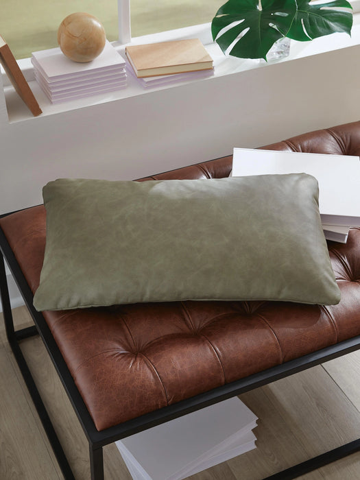 Danvale Pillow (Set of 4)