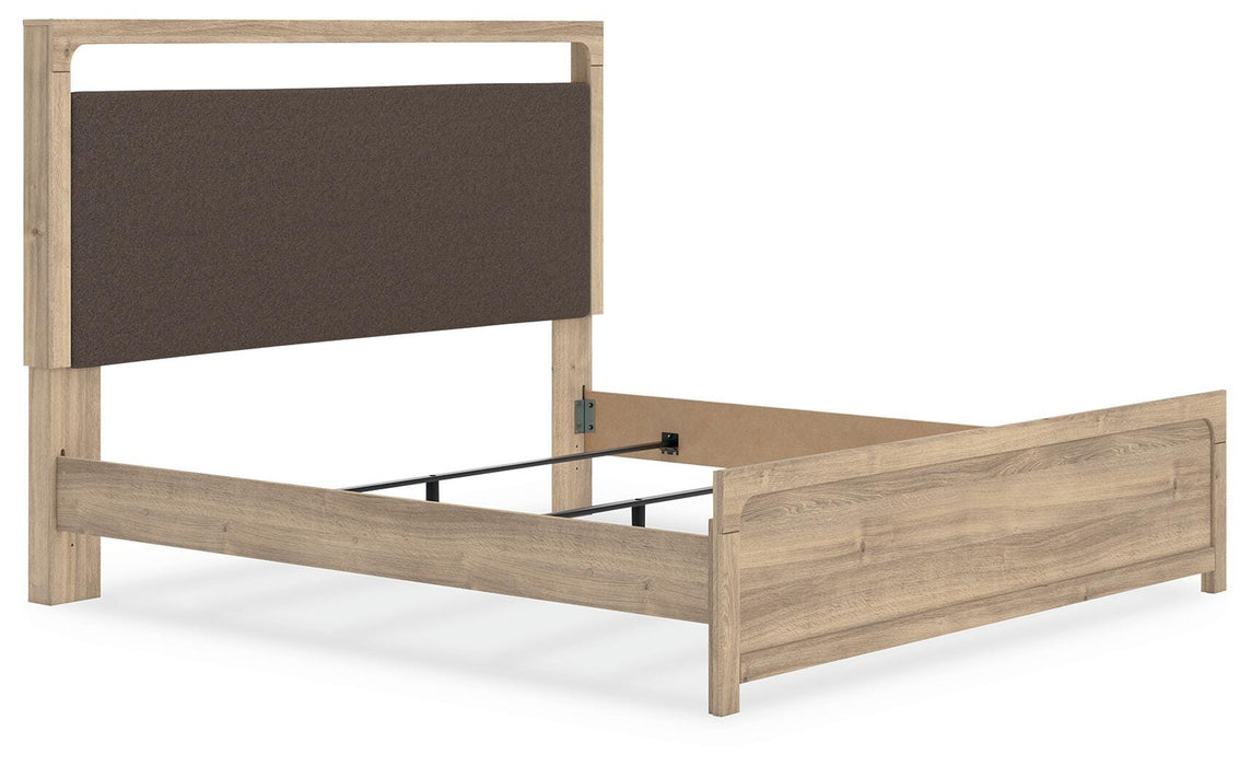 Kinlanni Upholstered Bed