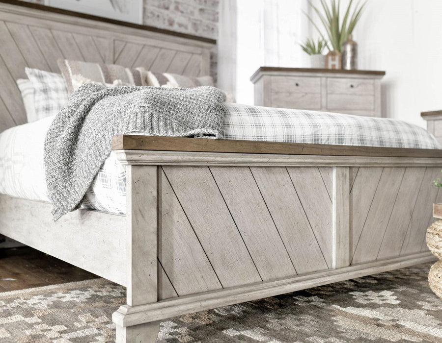 Steve Silver Bear Creek Queen Panel Bed in White Smoke