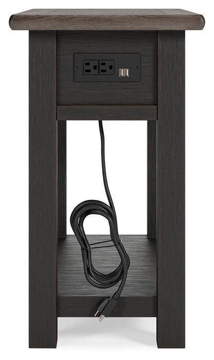 Tyler Creek End Table Set