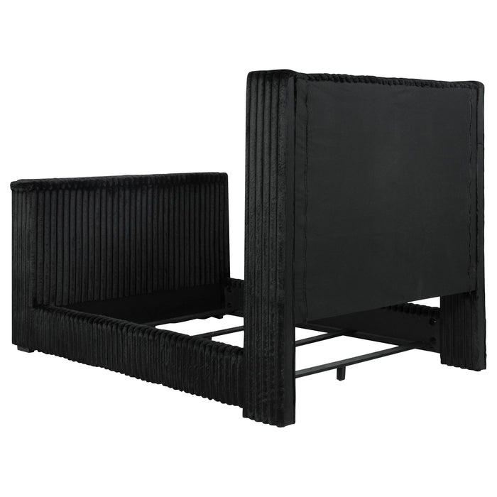 Centergrove Wingback TV Bed